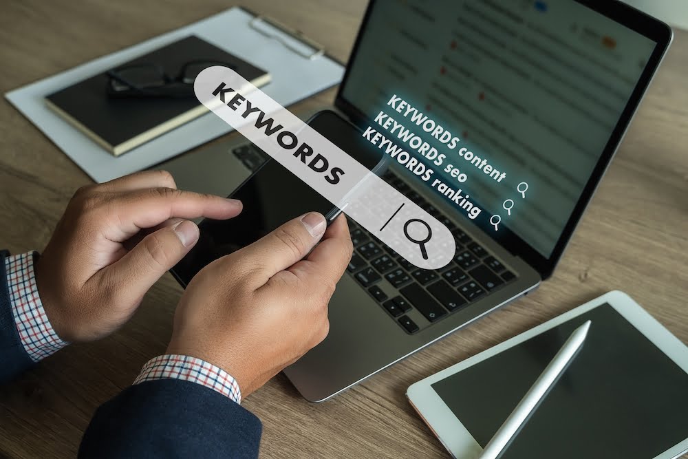 Use frequently asked questions for the SEO positioning of a website